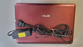 Predám zachovalý 12" notebook Asus EeePC - 6
