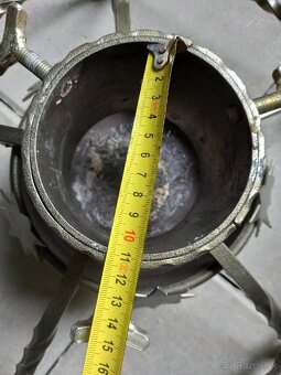 Predám stojan na vianočný stromček veľký aj malý - 6