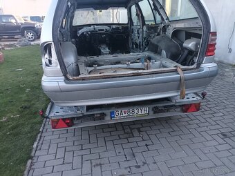 naraznik mercedes E 210 - 6