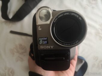 SONY HANDYCAM CCD-TRV46 HI-8 - 6