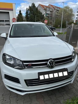 VW Touareg 3.0 TDI V6 180kW 4x4 R-Line Koža Navi - 6