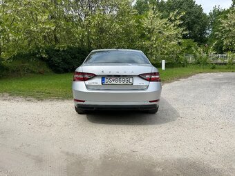 Škoda Superb 2.0 TDI 190k 4x4 Ambition DSG - 6