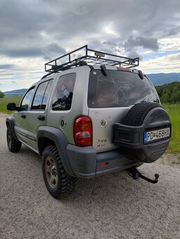 Jeep cherokee KJ 2,5 crd - 6