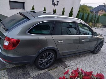 Škoda superb scout - 6
