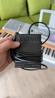 Predám keyboard Yamaha Portable Grand DGX 620 - 6