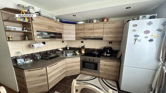 Na predaj 4 izbový byt vo vyhľadávanej časti Komárna - 6