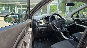 Suzuki SX4 S-Cross 1.6 FWD Premium 1.Majiteľ/Ťažné/kúp. v SR - 6