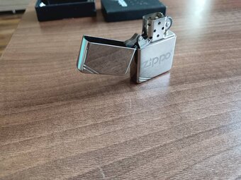 Zippo Vintage Look zapaľovač – originál USA - 6