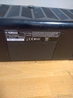 YAMAHA model THR10C - 6