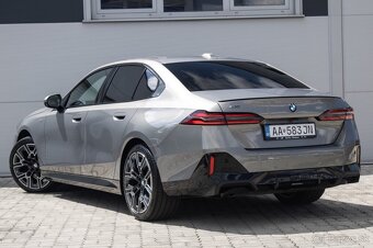 BMW Rad 5 520d mHEV xDrive A/T - AJ NA SPLÁTKY - 6