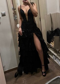 Luxusné trblietavé šaty - 6