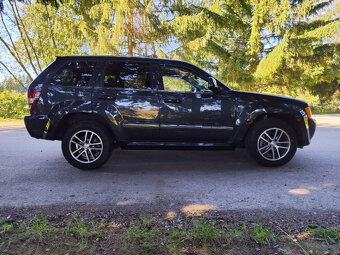 REZERVOVANÉ Jeep Grand Cherokee 3.0 CRD Limited r.v.2010 - 6
