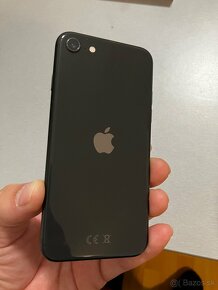 Apple iPhone SE - 6