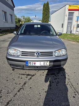 Volkswagen Golf 1.4 - 6