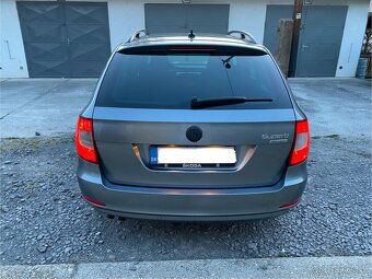 Škoda Superb 1.6 TDI GreenLine Rok výroby: 06/2013 - 6