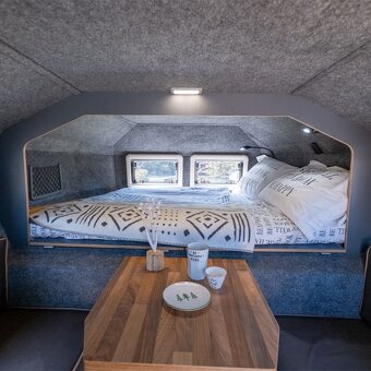 Obytná karavanová nadstavba- Gladiátor Pick Up Camper - 6