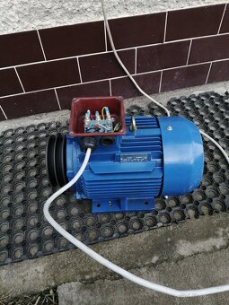 Elektromotor 4kw, 2880 ot /min, 400V - 6
