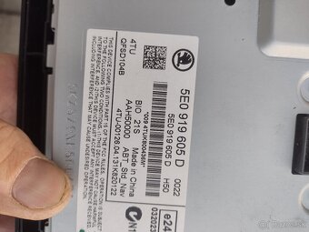 Autorádio -Navigacia Octavia 3 - 6