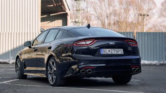 Kia Stinger 3.3l odpočet DPH 272kw (370PS) r.v. 2017, 4x4 - 6