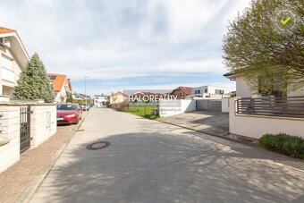 HALO reality - Predaj, pozemok pre rodinný dom 556 m2 Stupav - 6