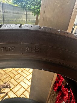 235/40 R19 letné pneumatiky Nokian - 6
