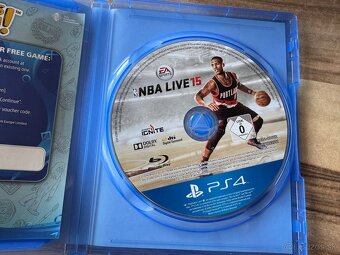 Playstation 4 Slim 500GB + Controller + Nabíjačka + 6 hier - 6