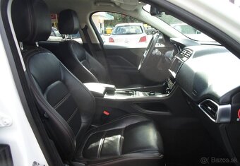 Jaguar F-Pace 2.0D I4 Prestige AWD A/T 4x4 - 6