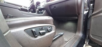 Volkswagen Touareg 3.0 TDI - 6