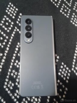 Samsung galaxi Z floud 4 - 6