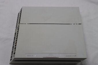 PS4 CUH-1116A biela + biely ovládač + káble - 6