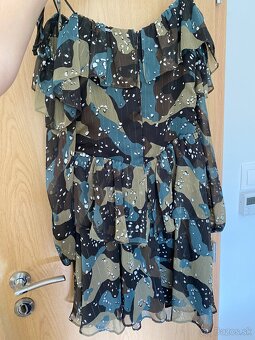 Damske maskacove saty guess - 6