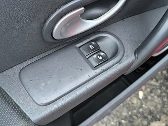 Renault Clio 1.5 dCi - 6