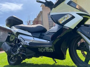 Aprília SR 300 MAX - 6