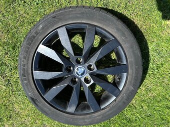 Predám hlinikové disky Skoda Crystal 17" 4x čierne - 6