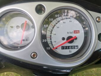 Aprilia sr 50 - 6