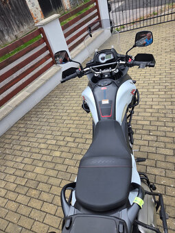 predám suzuki vstrom 650 DL ABS r.v.2017 - 6