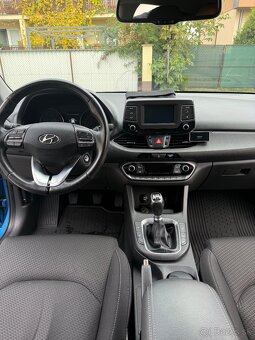 Predám Hyundai i30 1.4 Benzín 73 kW, 2017 – Top stav, komple - 6
