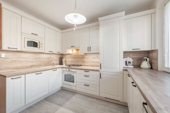 Priestranný 3 izbový byt s loggiou  / Moldava and Bodvou - 6