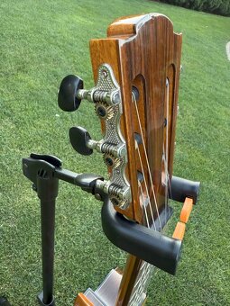 Klasická gitara s elektronikou (španielka) - 6