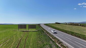 Billboard - hlavná cesta medzi NMnV a Starou Turou - 6