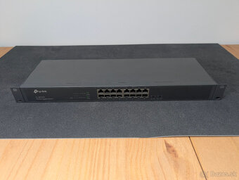 16-portový Gigabitový switch TP-Link TL-SG1016 (do racku) - 6
