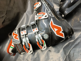 JUNIORSKÉ LYŽIARKY NORDICA DOBERMANN TEAM 80 36,5-37,5 EUR - 6