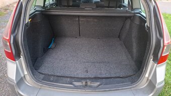Predám  RENAULT MEGANE COMBI, 1,5 DCI - 6