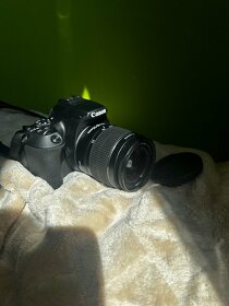 Canon EOS 250D čierny - 6