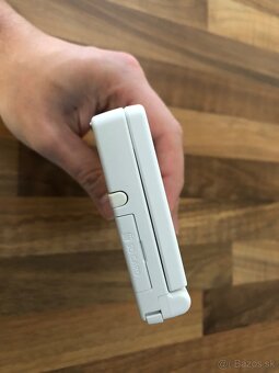 Nintendo DSI takmer nepoužívané + R4 karta + 32 gb sd karta - 6
