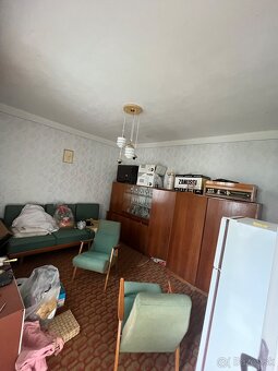 Rodinny dom v obci Hul dedičstvo po babke,predám 1/4 - 6