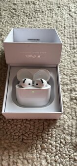 AirPod gen 4 - 6