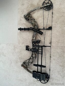Lovecký luk Bowtech Carbon Zion MAX - 6