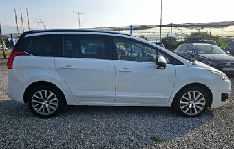 Peugeot 5008 2.0 HDi Allure 7.miest - 6