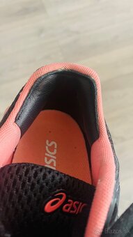 Halové tenisky Asics Gel Flare 39,5 - 6